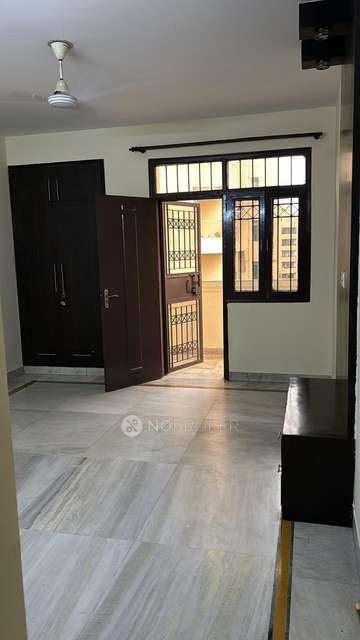 4 BHK Flat In Stellar Kings Court, Sector-50 For Sale  In Sector-50