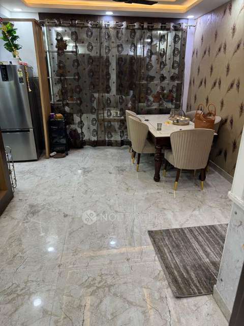 3 BHK Flat In Krishna Nagar Extension  For Sale  In Krishna Nagar Extension, Krishna Nagar