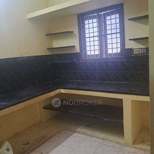 2 BHK House for Rent  In Ponniammanmedu