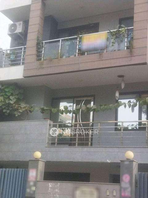 3 BHK Flat for Rent  In Sector 40