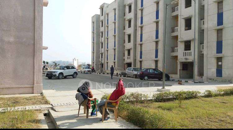 1 BHK Flat In Sunrise Residency, Sector 34 For Sale  In Sunrise Residency