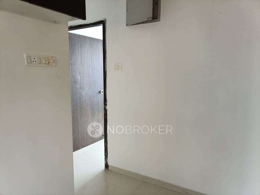 2 BHK Flat In Adcon Iris For Sale  In Andheri West