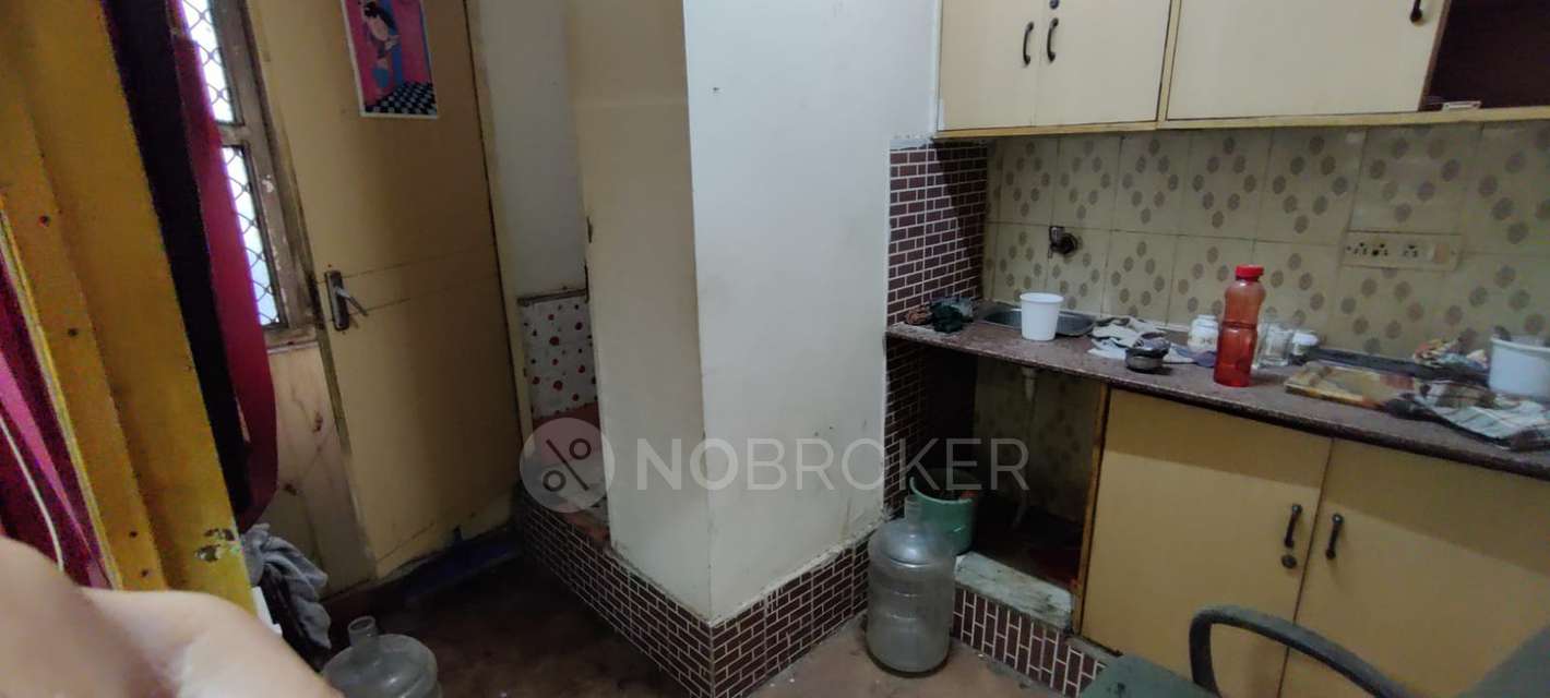 Office Space in East Of Kailash, Delhi for Rent 