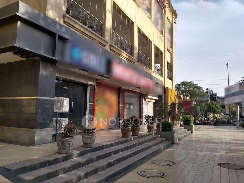 Shop in Indirapuram, Ghaziabad for sale 