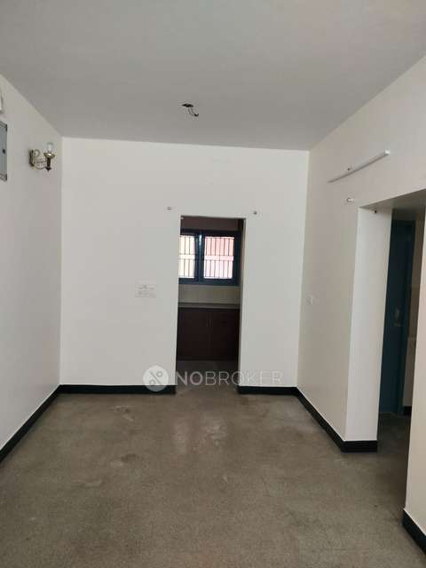2 BHK Flat In Dabc Oviyam Apts Mogappair West Near Dav School For Sale  In Mogappair