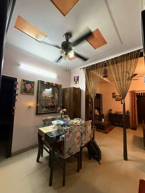 3 BHK Flat In Sri Keshav Kunj Apartments For Sale  In Dwarka