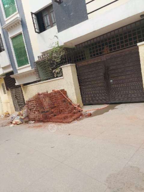 2 BHK Flat for Rent  In Moti Nagar