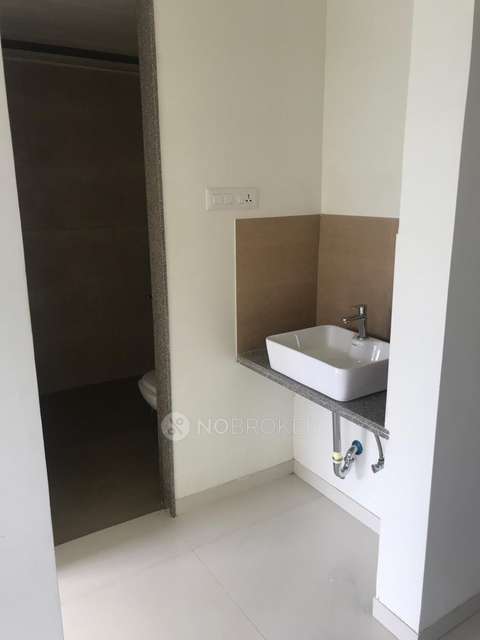 1 BHK Flat In Rohan Ananta , Tathawade For Sale  In Tathawade