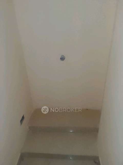 2 BHK Flat In Thatha Nilayam For Sale  In Warisguda