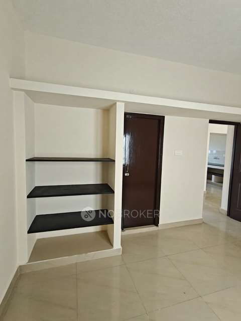 2 BHK Flat In Ms Charan Mm Poorna For Sale  In Sembakkam