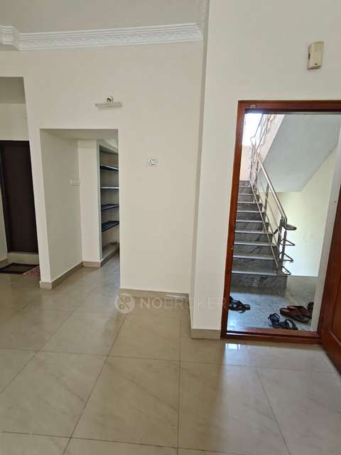2 BHK Flat In Ms Charan Mm Poorna For Sale  In Sembakkam