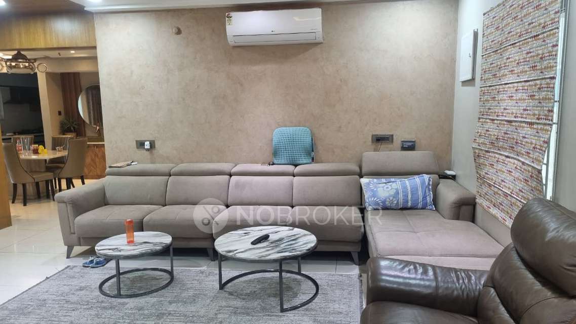 4 BHK Flat In Rainbow Vistas At Rock Garden,  Hitech City, Hyderabad For Sale  In  Hitech City, Hyderabad