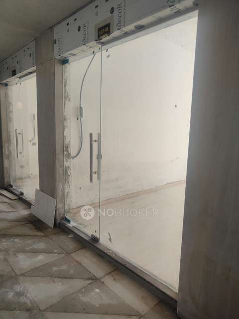 Shop in Sector 37d, Gurgaon for Rent 