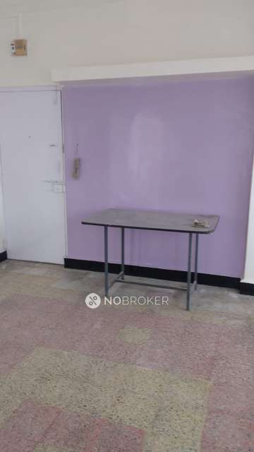 1 BHK Flat In Manik Building for Rent  In Dhankawadi