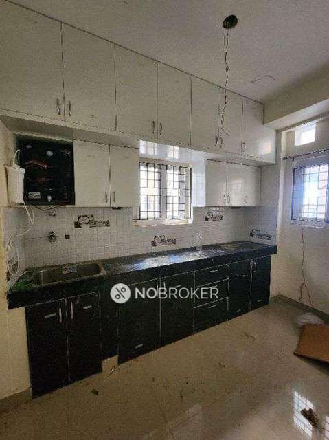 2 BHK Flat In Modi Elegance For Sale  In Gajularamaram, 
