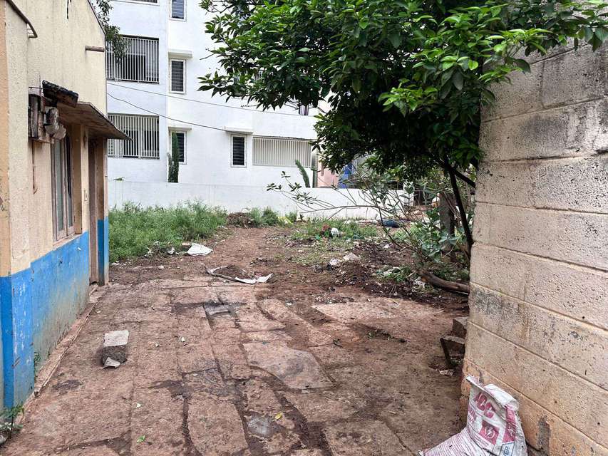 Plot For Sale  In Mathikere