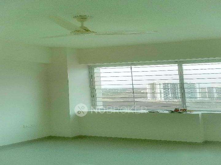 2 BHK Flat In Skylights For Sale  In Wagholi