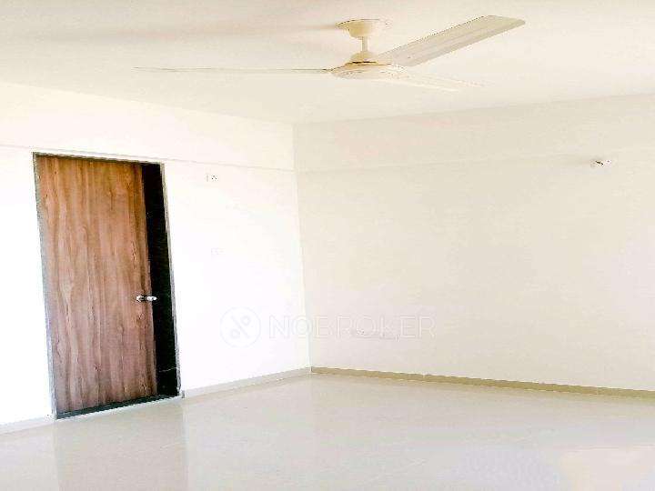 2 BHK Flat In Skylights For Sale  In Wagholi