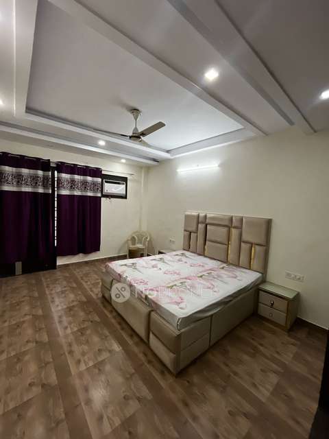 3 BHK Flat For Sale  In Sector 52