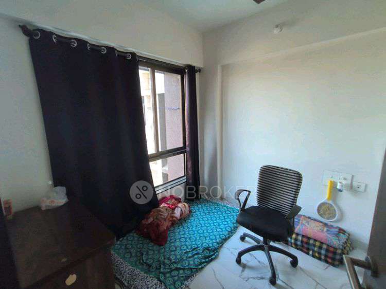 Single Room for Male In 2 BHK  In Hubtown Palmrose In  Andheri East, Mumbai