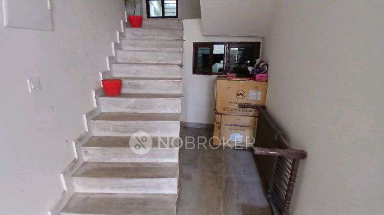 4+ BHK House For Sale  In 152, Hvpnl Colony, Civil Lines, Gurugram, Haryana 122001, India