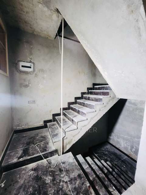 2 BHK Flat For Sale  In Dayal Bagh Colony