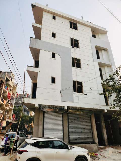 2 BHK Flat For Sale  In Dayal Bagh Colony