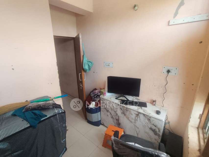 1 BHK Flat In  Housing Board Colony For Sale  In Sector 57