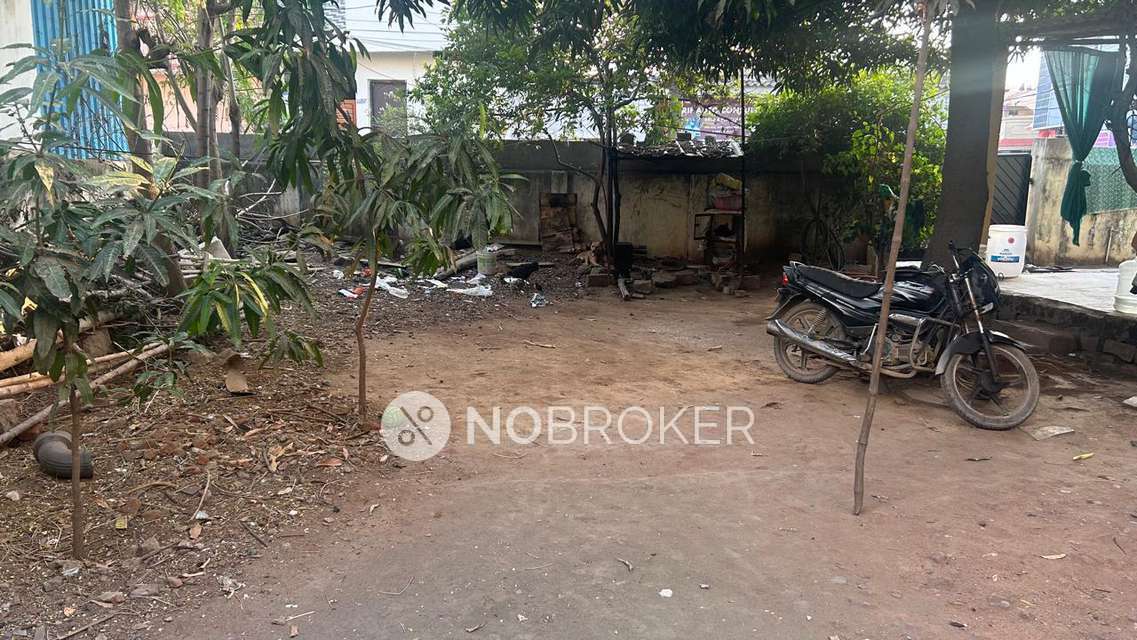 Plot For Sale  In Hussain In Allapur, Borabanda