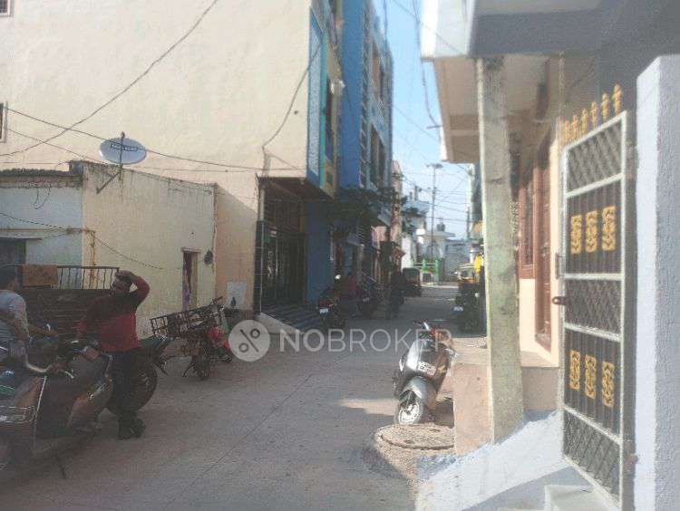 Plot For Sale  In Hussain In Allapur, Borabanda