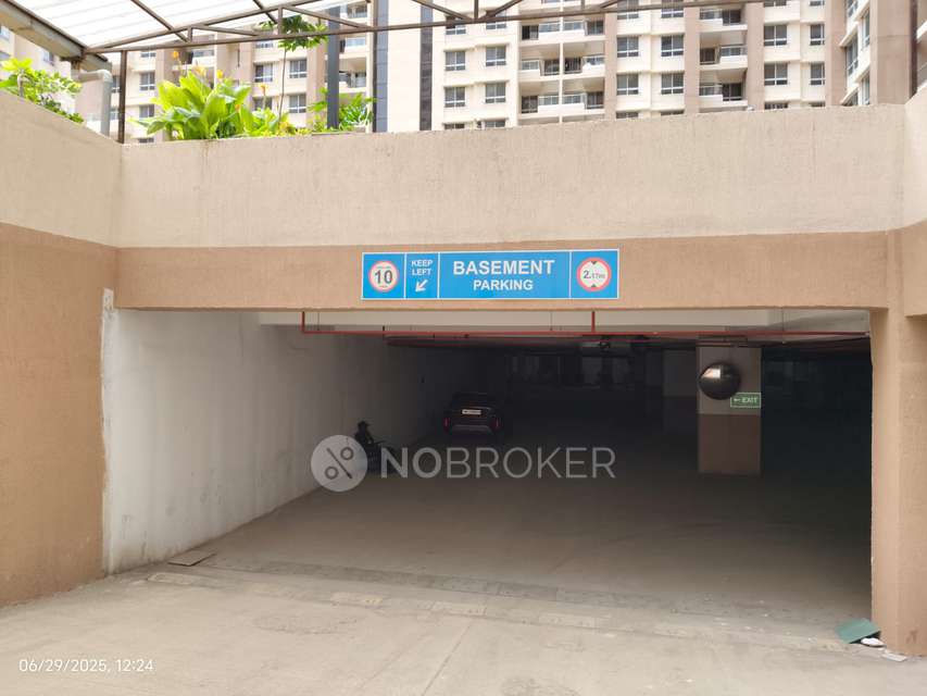 3 BHK Flat In Vtp Beaumonde Building T4 For Sale  In Manjari