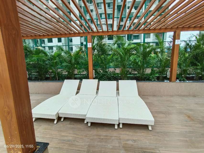 3 BHK Flat In Vtp Beaumonde Building T4 For Sale  In Manjari