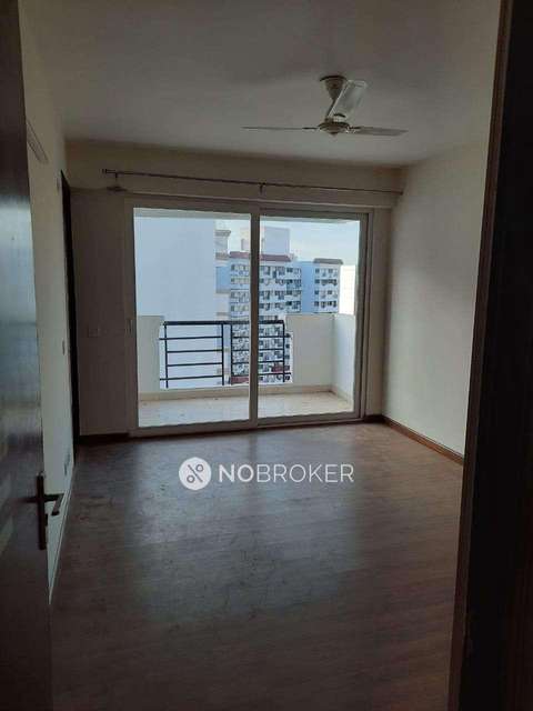2 BHK Flat In Ramprastha The Edge Towers For Sale  In Sector 37d