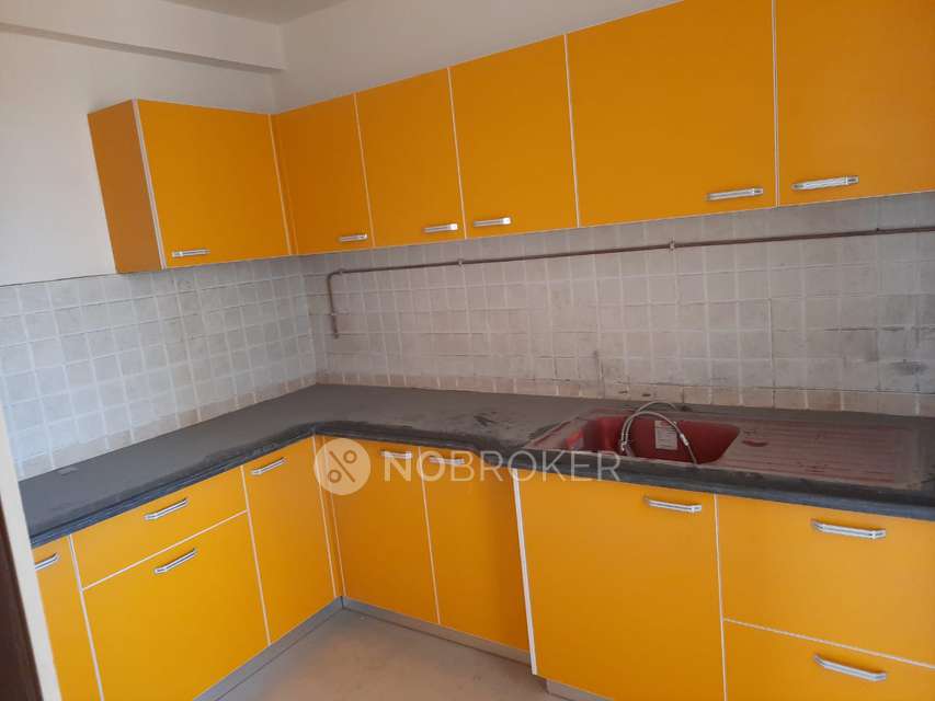 2 BHK Flat In Ramprastha The Edge Towers For Sale  In Sector 37d