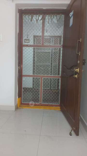 2 BHK Flat In Cnr Qulaity Signature For Sale  In Alwal