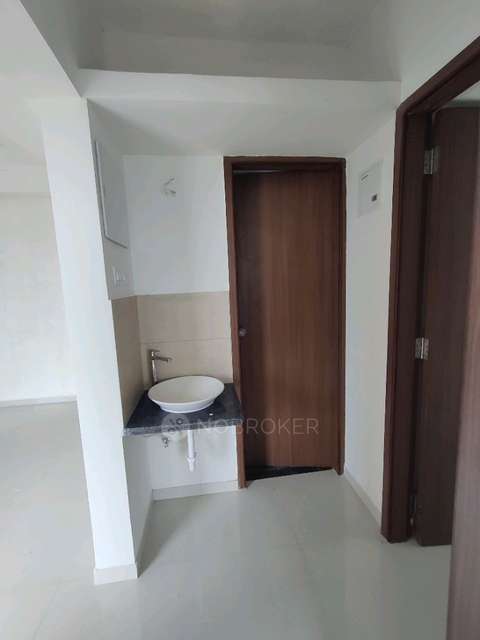 2 BHK Flat In Park Astra for Rent  In Park Astra