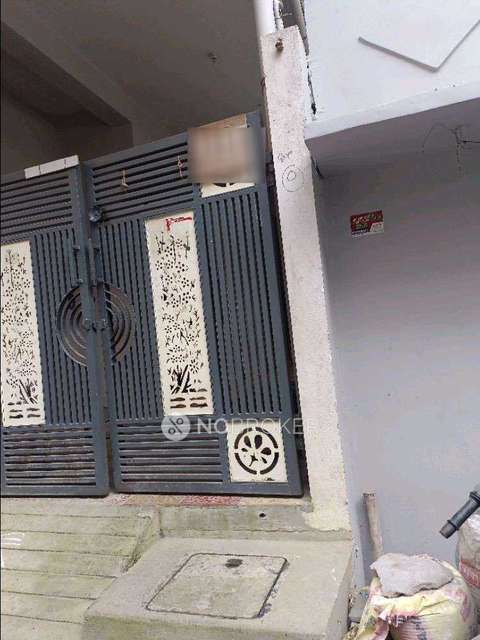 1 BHK Flat for Rent  In Madhapur