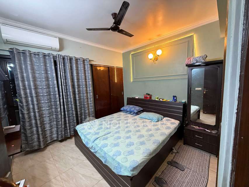 3 BHK Flat In 14th Avenue For Sale  In Gaur City 2