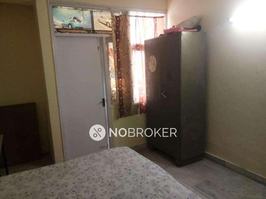 3 BHK Flat In Parsvnath Estate For Sale  In Omega Iv