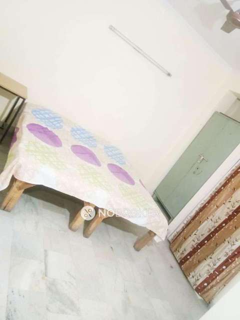 3 BHK Flat In Parsvnath Estate For Sale  In Omega Iv