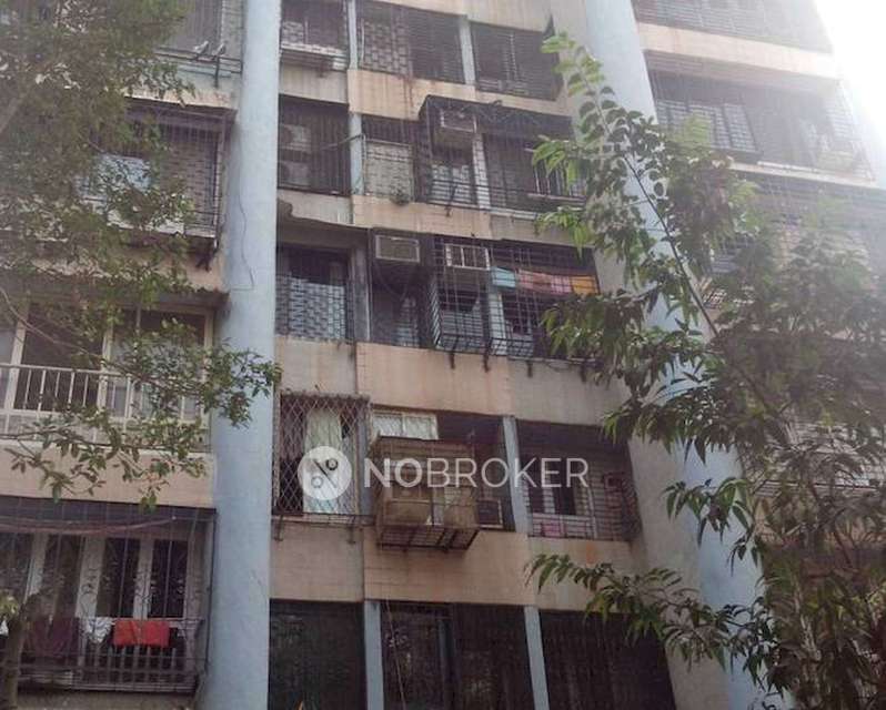 1 RK Flat In Rose Apartment For Sale  In Andheri West