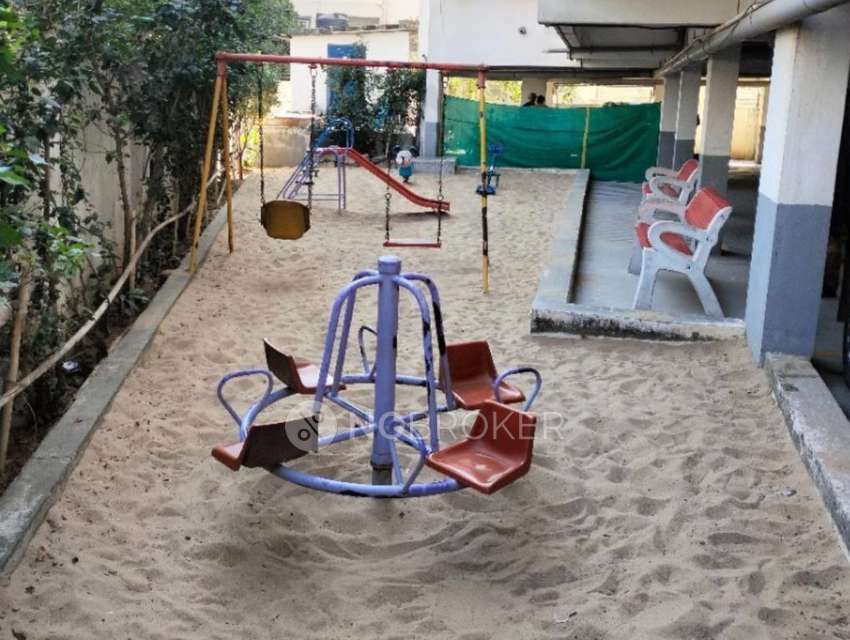 2 BHK Flat In Sr Folta For Sale  In Akshayanagar