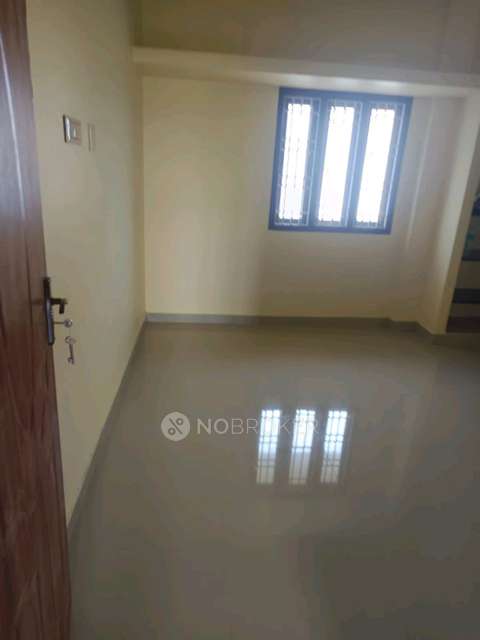 2 BHK Flat In Dps Apartments For Sale  In Vilinjiyambakkam Lake