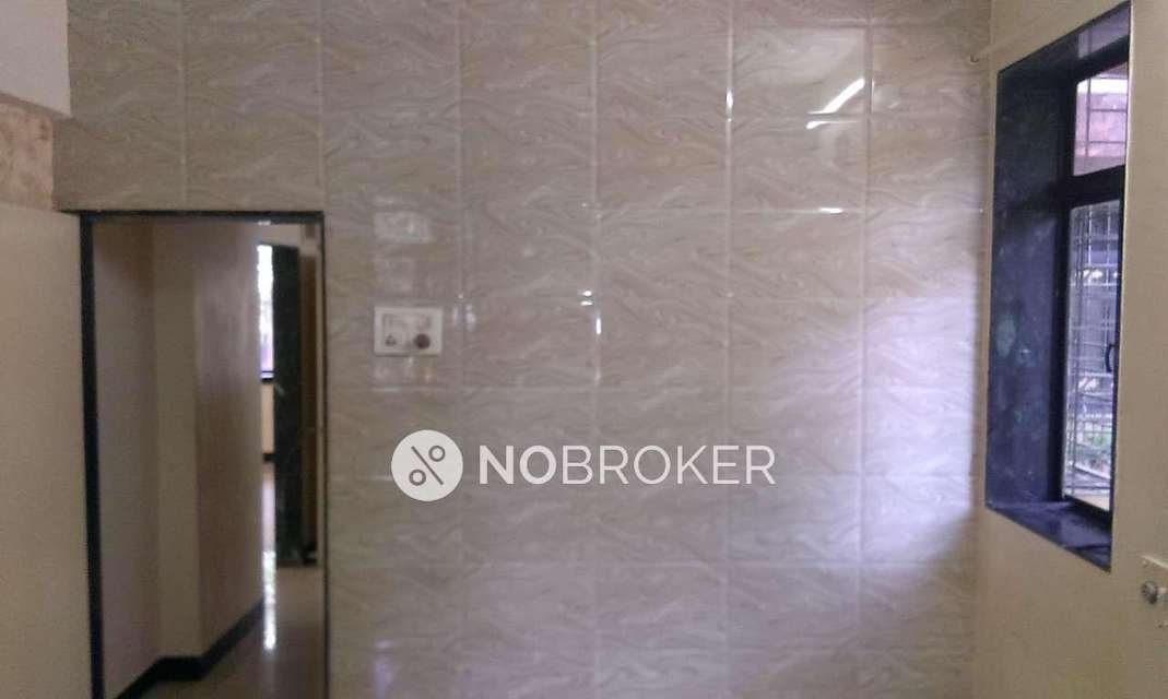 2 BHK Flat In Shikshak Nagar For Sale  In Kurla