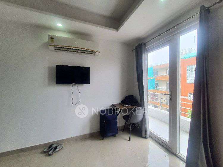 PG for Anyone in Sector 46