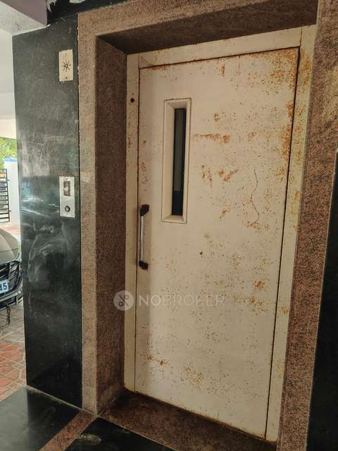 2 BHK Flat In Poomalai Mansarovar For Sale  In Palavakkam