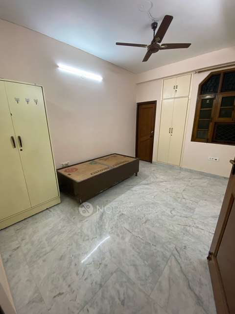 2 BHK House for Rent  In Mahipalpur