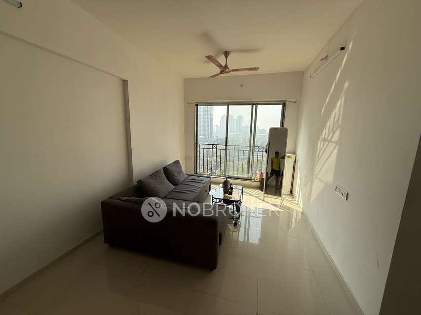 Single Room for Male In 2 BHK  In Kamala Gulmohar Heights