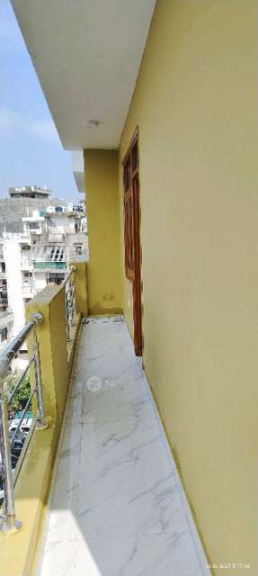 1 BHK Flat In Saket for Rent  In Paryavaran Complex Area