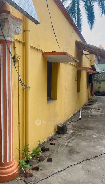 Godown/Warehouse in Perumbakkam, Chennai for Rent 